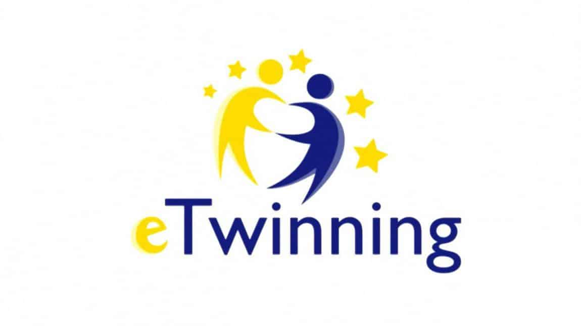 e-Twinning Projesi : Bir Varmış Bir Yokmuş